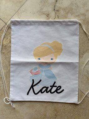 Personalized “Kate” White Kids Drawstring Bag with Blue Princess Design NEW